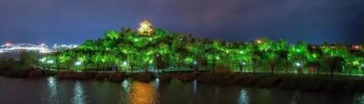 A city at night and a half city lake丨Yuncheng Nanhu Park
